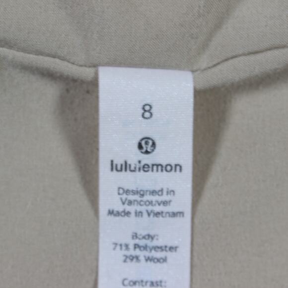 Lululemon Sherpa Hooded Puffer Jacket Size 8 Beige Cream Teddy Fleece Coat - Picture 5 of 11